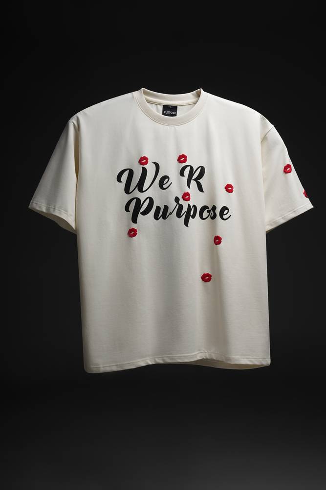 Kiss Tee