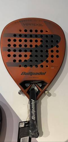 Bullpadel vertex 04 comfort 25