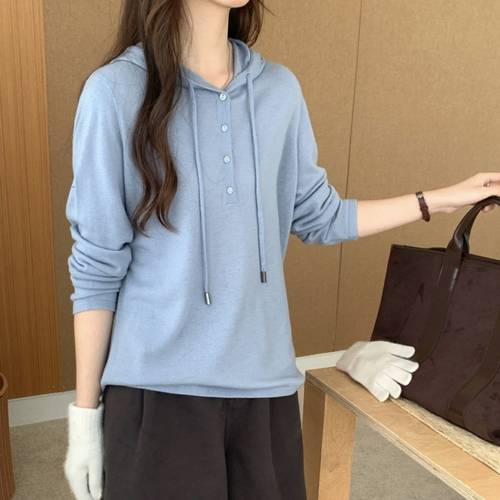 Knitted cardigan