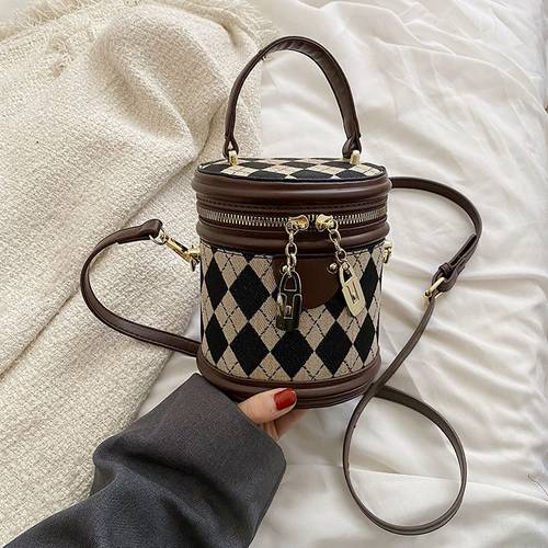 Niche crossbody bags