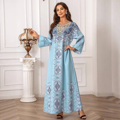 Long abaya
