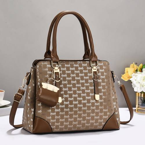 single shoulder handbag