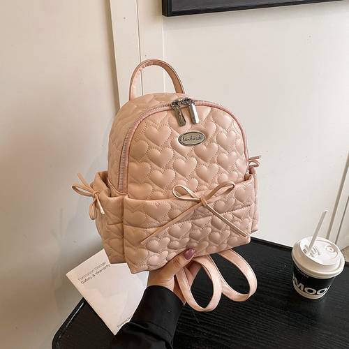 Large capacity handbag