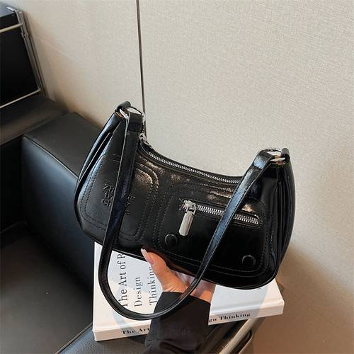 Retro crossbody bag