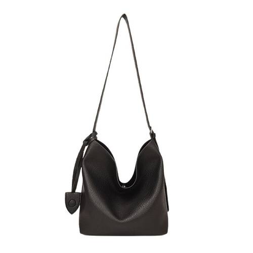 Bucket bag