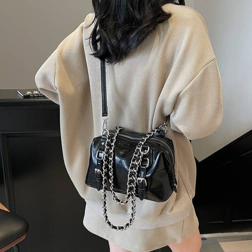 single shoulder crossbody bag