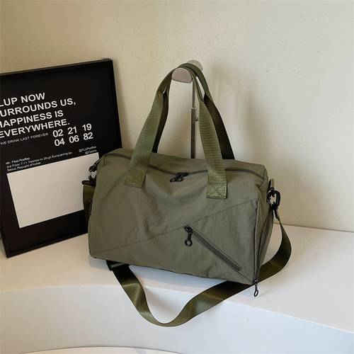 Short trip travel bag/gym bag