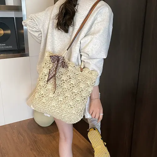 Women's beach bags