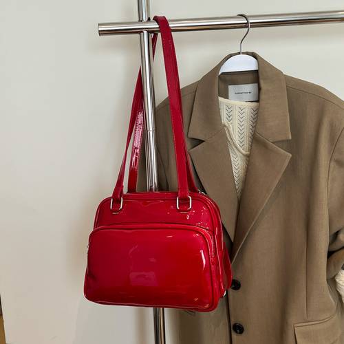 single-shoulder backpack