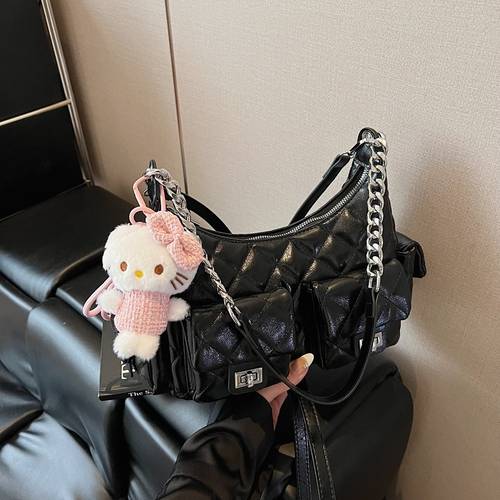 Chain underarm bag