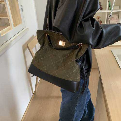 shoulder bag