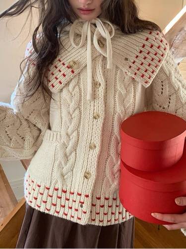 Open wool sweater