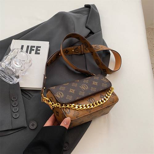crossbody bag/shoulder small square bag