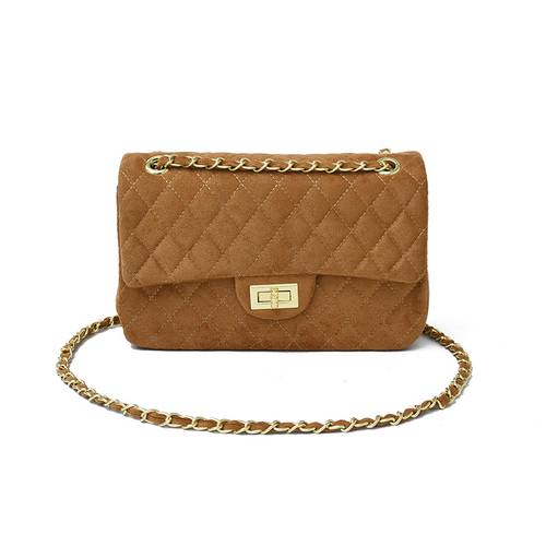Quilted chain bag