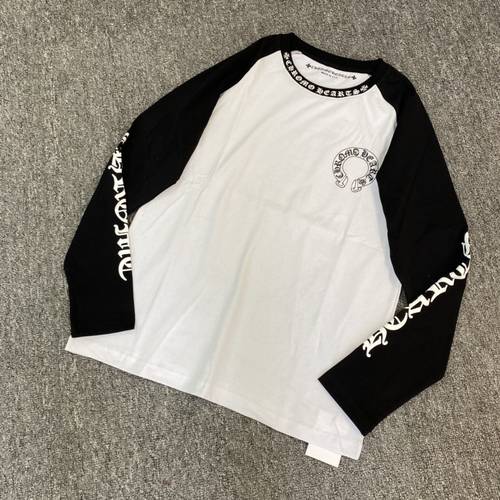 long-sleeved t-shirt
