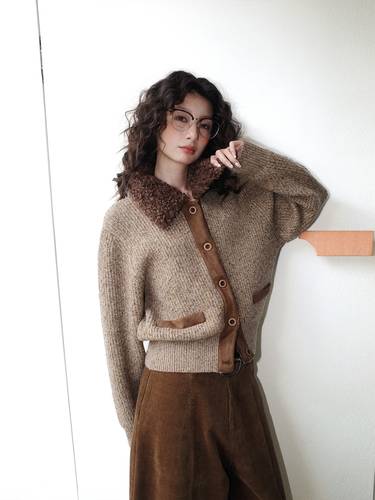 Floral pattern knitted cardigan