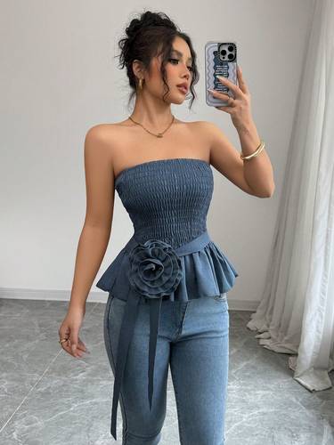 Off-the-shoulder t-shirt