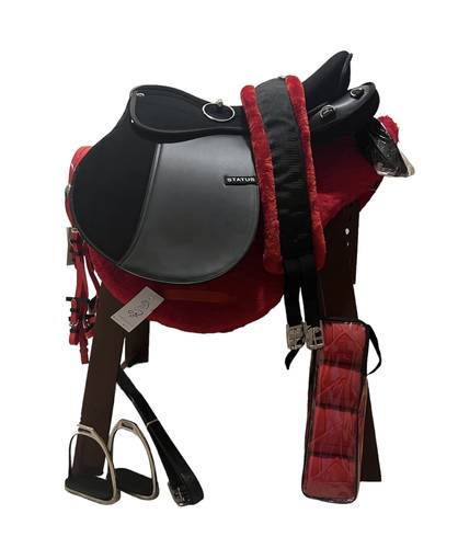 Endurance Saddle Set -Red