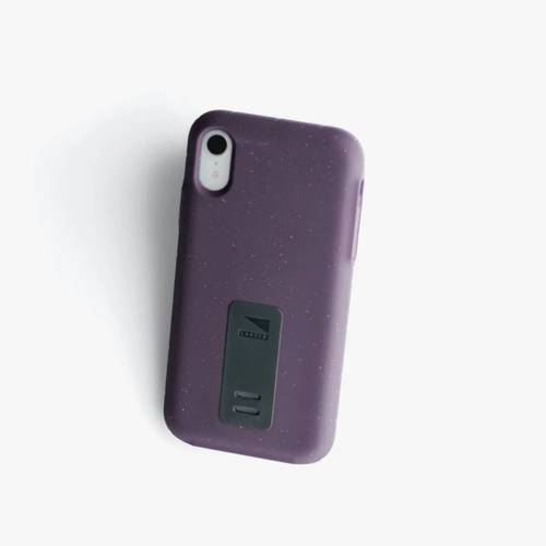 كفر مع تعليقه ايفون XR من توري