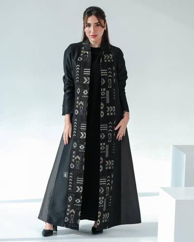 عباية 17 ربيع 25