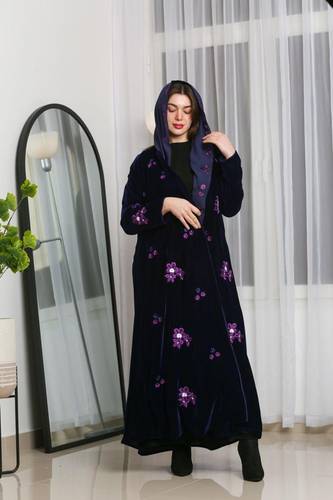 عباية مخمل شتوية 