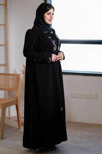 عباية 13 ، عيد 25