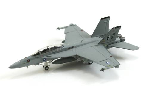 مجسم البحرية الأمريكية F/A-18F مقاس 1:200 حديد VFA154