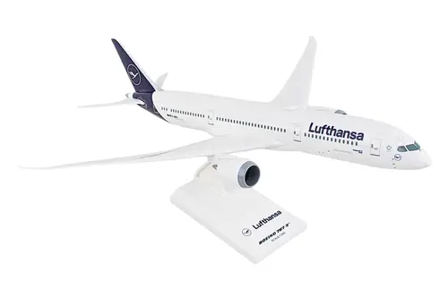 مجسم طائرة لوفتهانزا B787-9 مقاس 1:200 من Skymarks تسجيل [D-ABPA]
