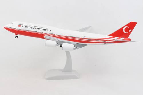 Turkey Government Boeing 747-8 1:200 Scale Model by Hogan Wings [TC-TRK]