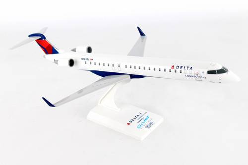 مجسم طيران ديلتا CRJ900 مقاس 1:100 بلاستيك صلب