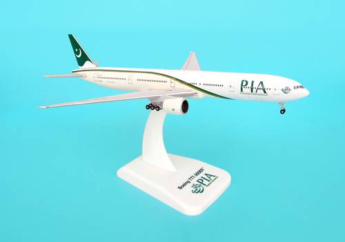 مجسم طيران باكستان B777-300ER مقاس1:500 حديد+قاعدة