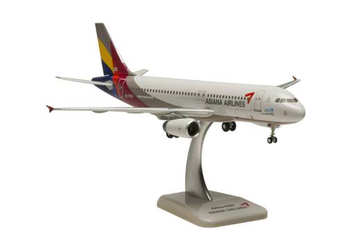 مجسم طيران آسيانا A320 مقاس 1:200 بلاستيك صلب