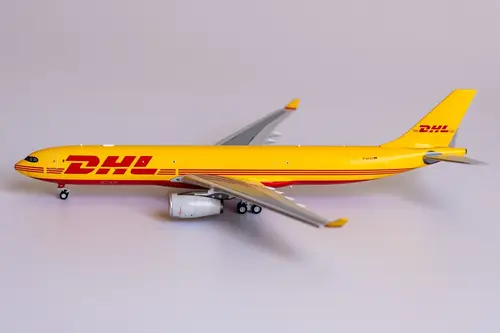 مجسم طائرة DHL للشحن A330-300P2F مقاس 1:400 حديد من NG Models تسجيل [D-ACVG]