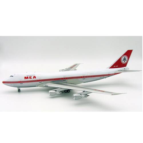 مجسم طيران الشرق الأوسط B747-200 مقاس 1:200 حديد