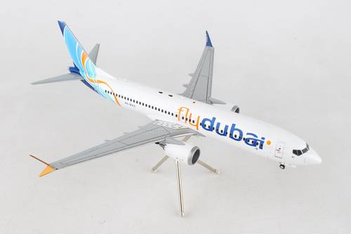 مجسم فلاي دبي B737 MAX 8 مقاس 1:200 حديد