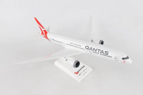 مجسم طيران Qantas ط B787-9 مقاس 1:200 بلاستيك صلب