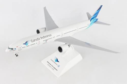 مجسم Garuda إندونيسيا B777-300ER مقاس 1:200 بلاستيك صلب