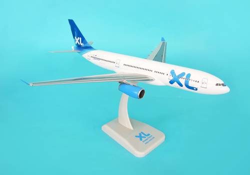 مجسم طيران XL ط A330-200 مقاس 1:200 بلاستيك صلب