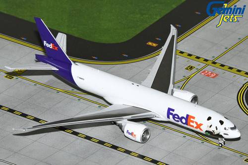 مجسم طائرة فيديكس B777F صبغة باندا مقاس 1:400 حديد من GeminiJets تسجيل [N886FD]