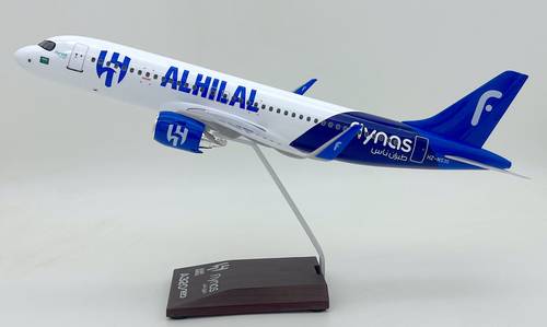 مجسم طائرة نادي الهلال طيران ناس A320neo مقاس 1:100 طول 37 سم بلاستيك صلب / ريزن مع قاعدة خشبية تسجيل [HZ-NS35]
