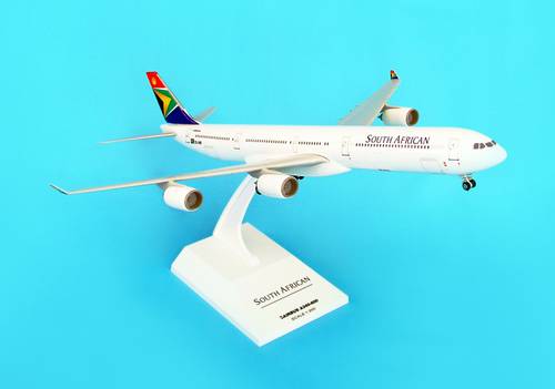مجسم جنوب أفريقيا A340-600 مقاس 1:200 بلاستيك صلب