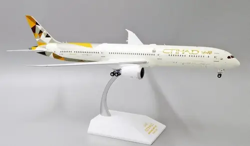 Etihad Boeing 787-10 1:200 Scale Diecast Model by JC Wings [A6-BMA]