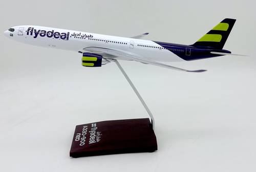 مجسم طائرة طيران أديل A330-900neo مقاس 1:200 بلاستيك صلب / ريزن مع قاعدة خشبية