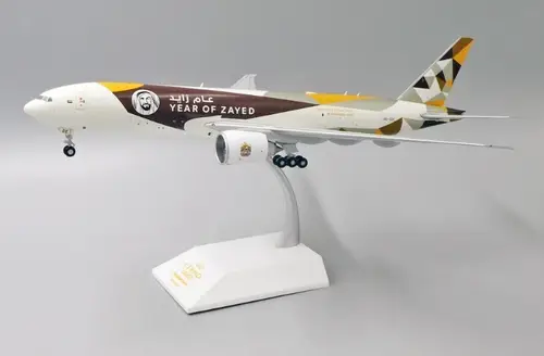 Etihad Cargo Boeing 777-200LRF 1:200 Scale Diecast Model by JC Wings [A6-DDE]