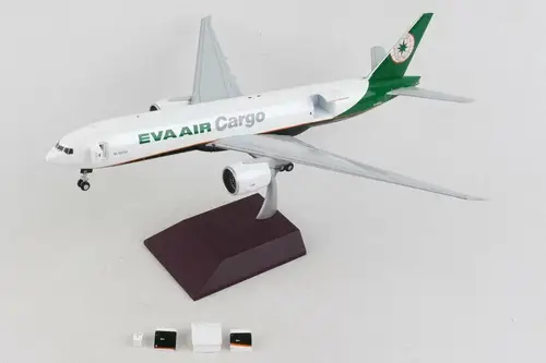 مجسم طائرة إيفا للشحن B777F مقاس 1:200 حديد من GeminiJets تسجيل [B-16781] (مجسم تفاعلي)