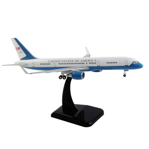 مجسم القوات الأمريكية B757-200مقاس1:200بلاستيك صلب