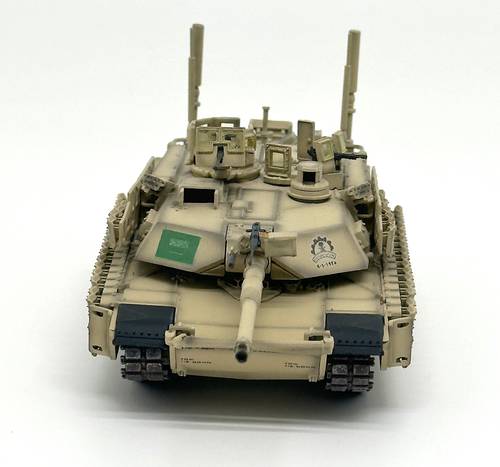 مجسم دبابة M1A2 ابرامز السعودية مقاس 1:72 حديد طول 14 سم (تفاصيل دقيقة جدًا) - القوات البرية