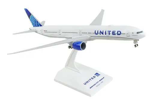 United Airlines Boeing 777-300ER 1:200 Scale Model by Skymarks [N2749U]