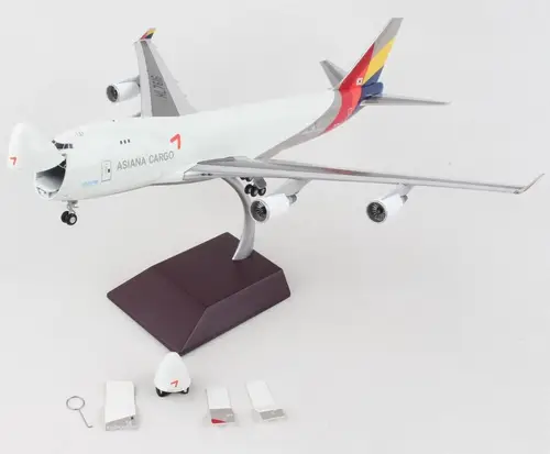 مجسم طائرة آسيانا للشحن B747-400F مقاس 1:200 حديد من GeminiJets تسجيل [HL7616]