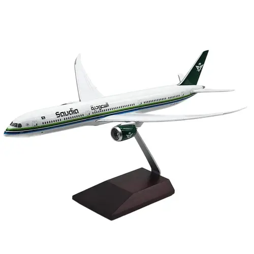 Saudia Boeing 787-10 New Livery 1:200 Scale Model Solid Plastic / Resin with Wooden Stand